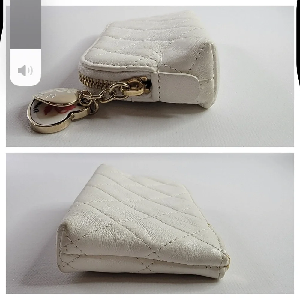 RARE CHANEL Quilted Heart Charm Leather Coin/Key Holder